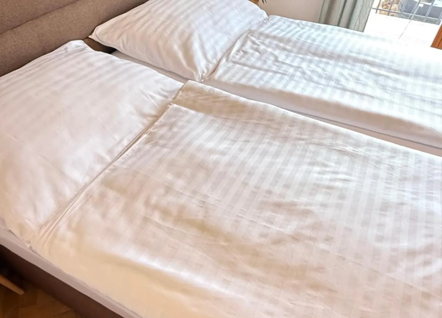 Familyvilla, New 4 Luxury Big Apartments, Parking Praga 0*,  Czechy