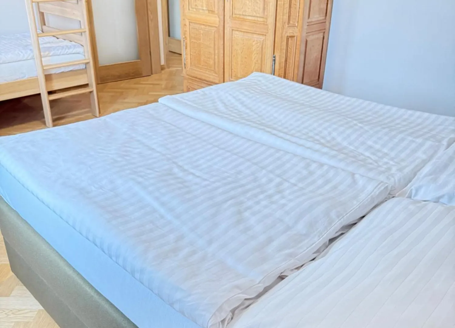 Familyvilla, New 4 Luxury Big Apartments, Parking Praga Apartament