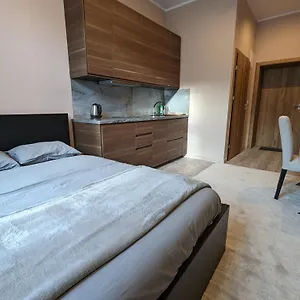 apt-in-downtown-of.krakowhotelspoland.com/