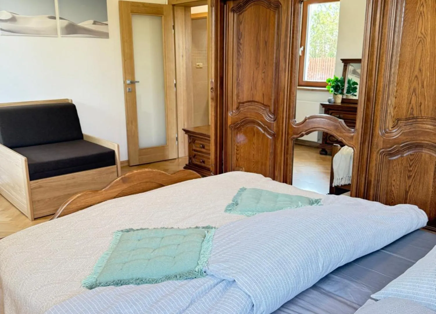 Familyvilla, New 4 Luxury Big Apartments, Parking Praha 0*,
