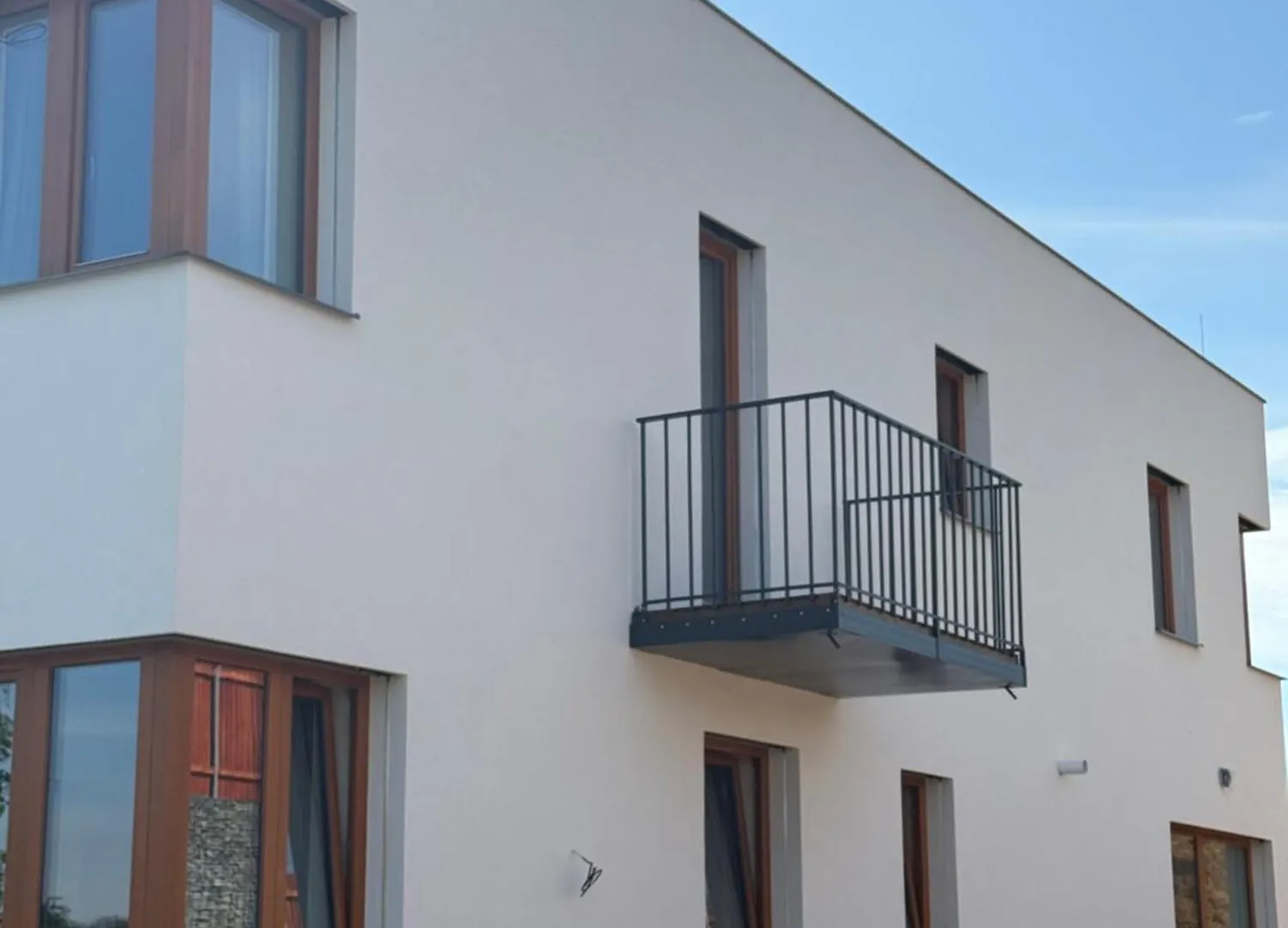 Familyvilla, New 4 Luxury Big Apartments, Parking Praha