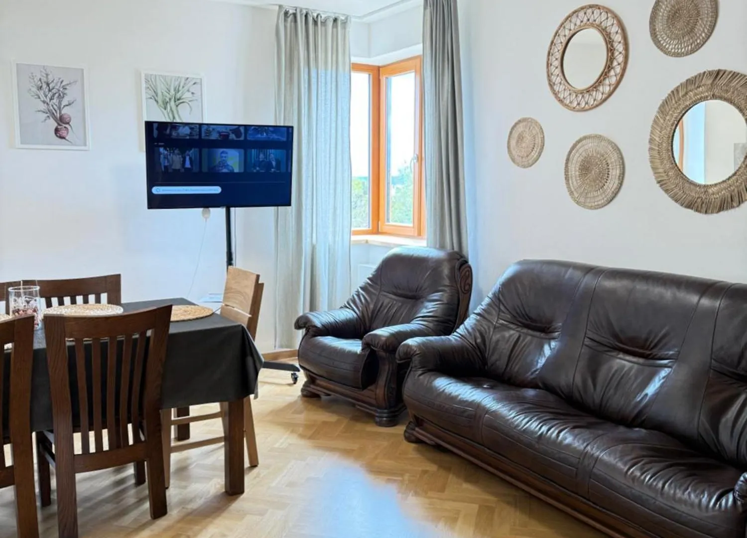 Familyvilla, New 4 Luxury Big Apartments, Parking Prague