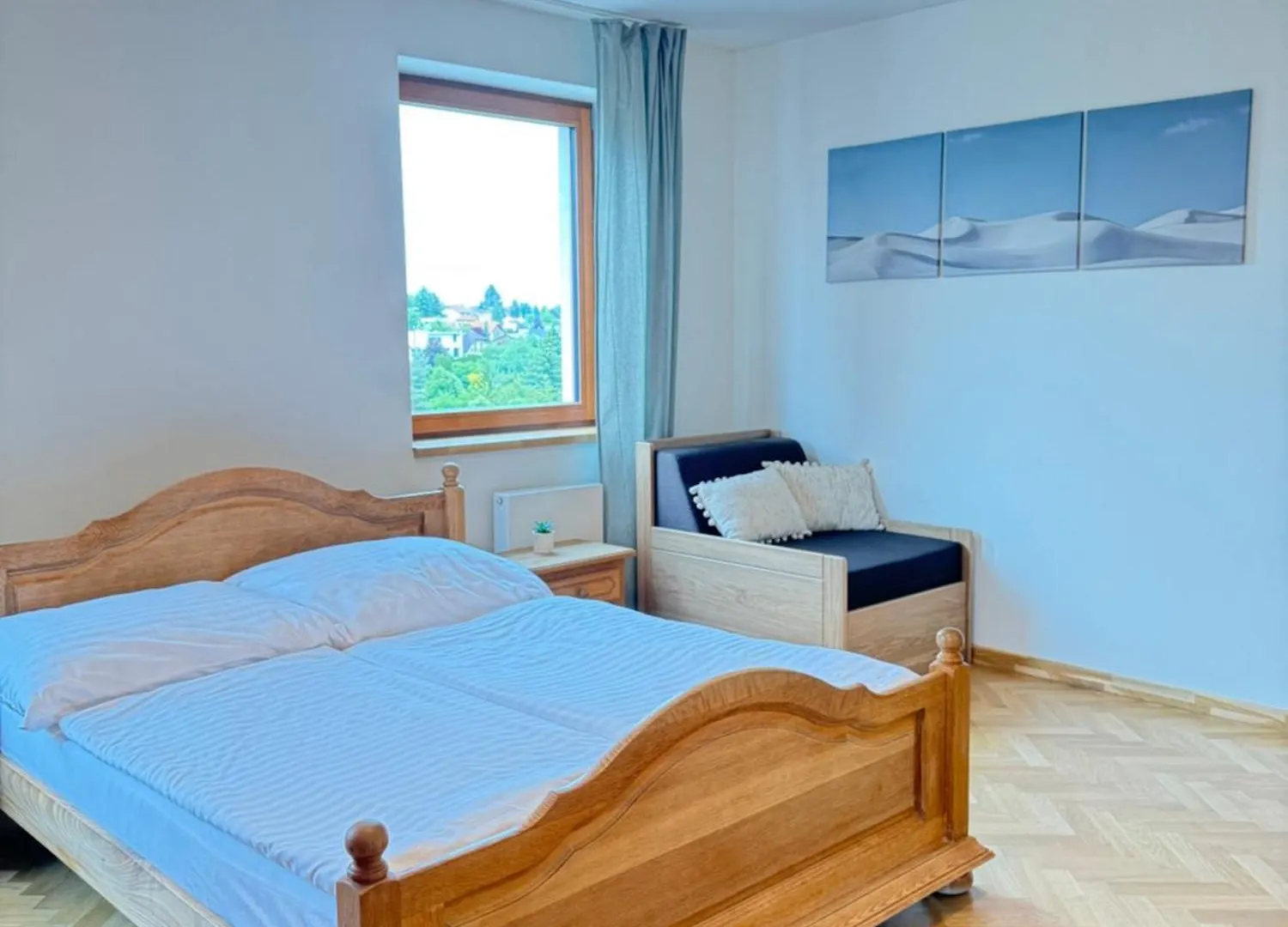 Familyvilla, New 4 Luxury Big Apartments, Parking Prague